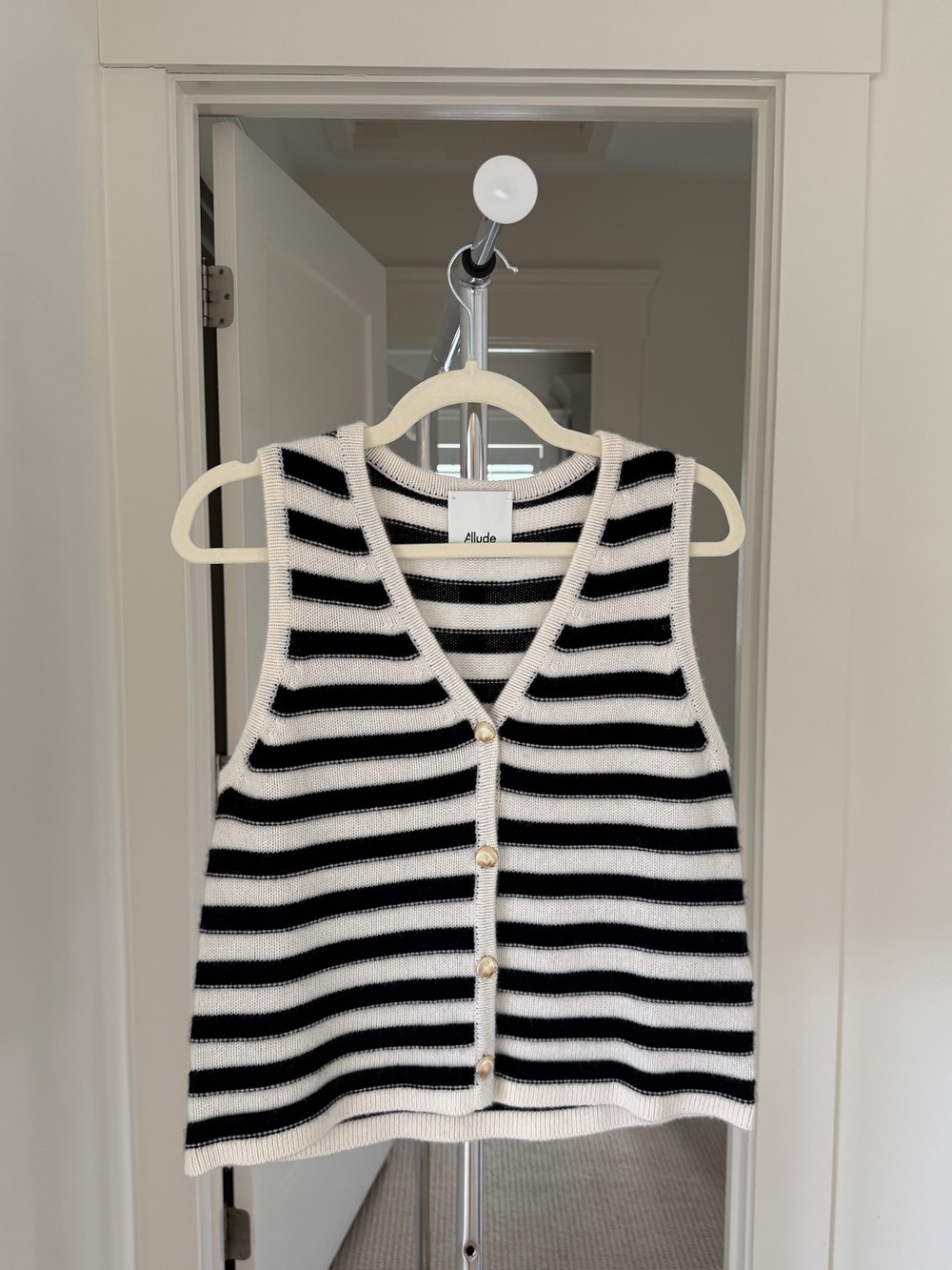 Allude striped cashmere vest